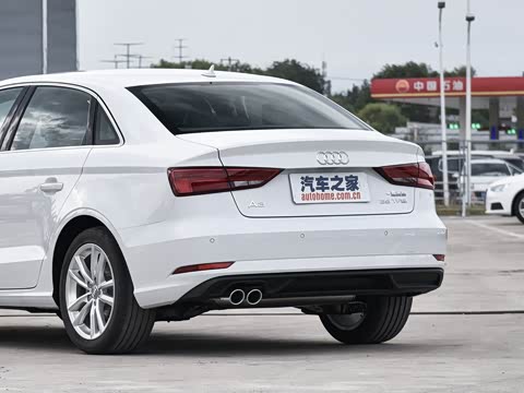 2018�� 30�������� Limousine 35 TFSI ��ȡ��