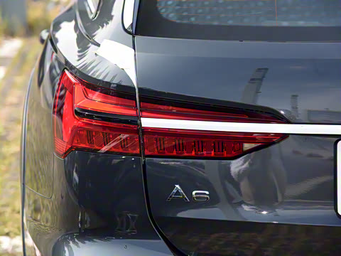 2022�� allroad quattro ̽���� 55 TFSI ����ԽҰ��