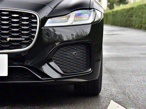 2021�� XFL 2.0T P250 ������Ӣ�˶���