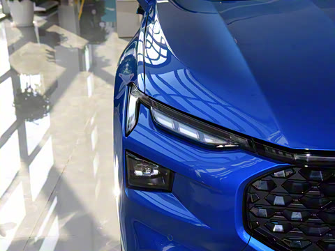 2022�� EcoBoost 245 ST-Line