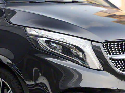 2021�� V 260 L ����������