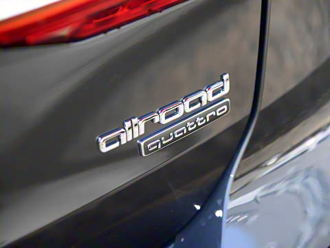 2022�� allroad quattro ̽���� 55 TFSI ����ԽҰ��