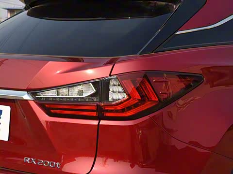 2016�� 300 ����F SPORT�� ��V