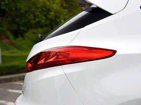 2016�� 1.6L �ֶ�����֮�Ҷ��ư� ��V