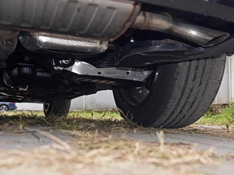 2022�� 55 TFSI ����������