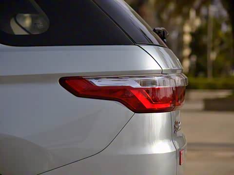 2018�� 1.8L CVT������ 7��