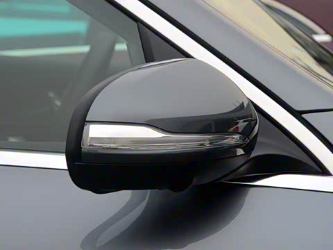 2016�� GLC 260 4MATIC ������