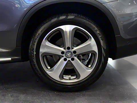 2016�� GLC 300 4MATIC ������