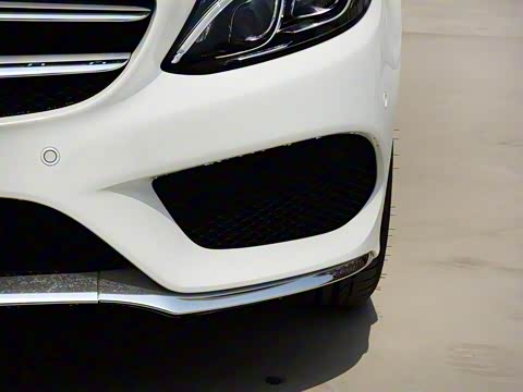 2017�� �Ŀ� C 200 4MATIC ���нγ�