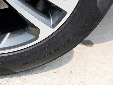 2018�� 2.0T ����R-Sport�˶���