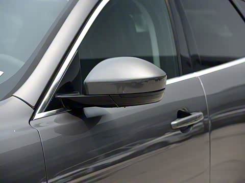 2018�� 2.0T ����R-Sport�˶���