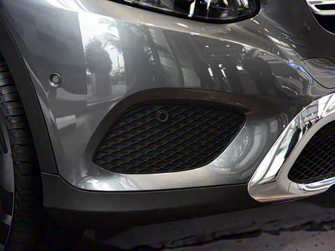 2016�� GLC 300 4MATIC ������