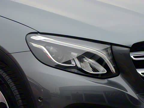 2016�� GLC 260 4MATIC ������