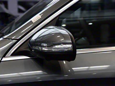 2016�� GLC 300 4MATIC ������