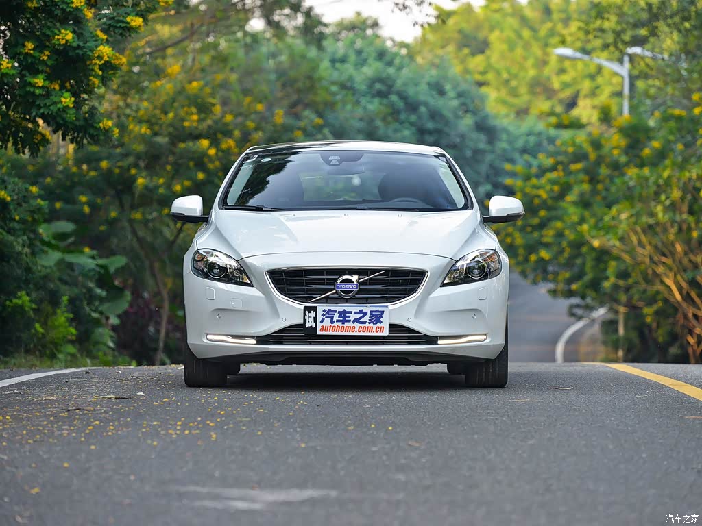沃尔沃v40 2016款 t4 智雅版 3207601图片_沃尔沃_汽车图库_汽车之家